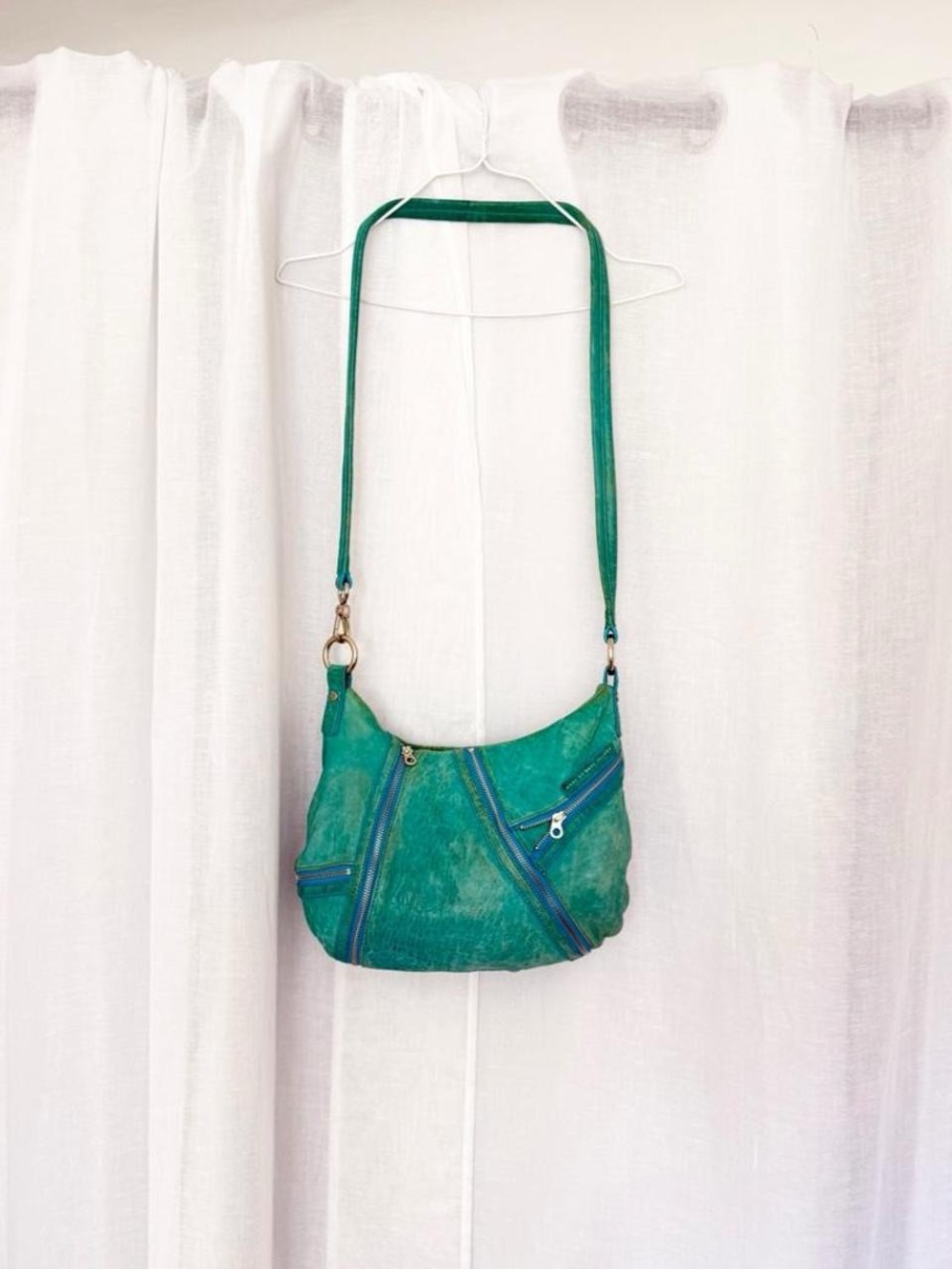 ✿ y2k marc jacobs turquoise leather zip shoulder bag ✿